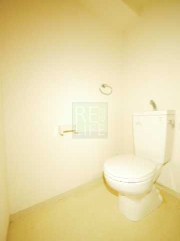 トイレ　スカイコートヌーベル入谷