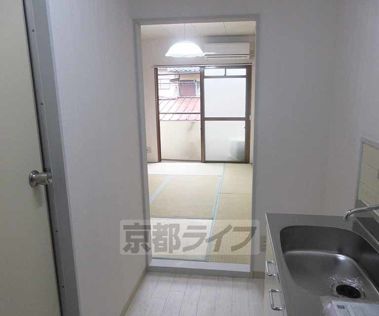 その他部屋・スペース　廊下から見たお部屋！