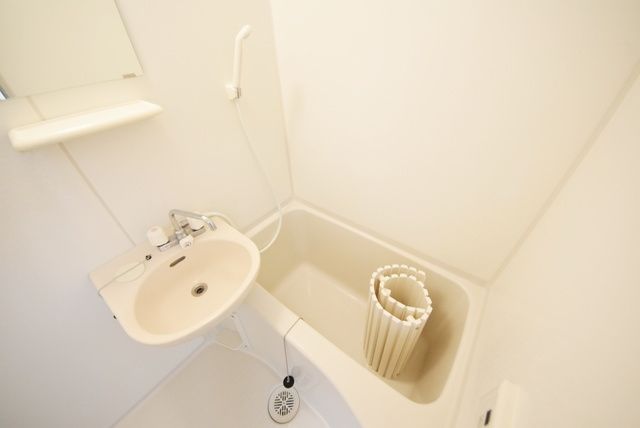 バス・シャワールーム　★お問い合わせはタウンハウジングまで★