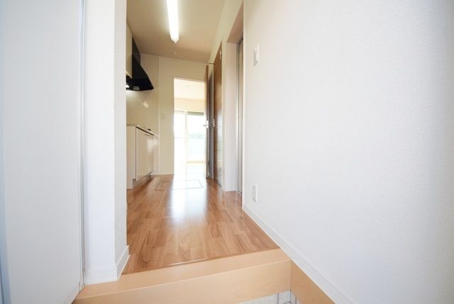 玄関　★お問い合わせはタウンハウジングまで★