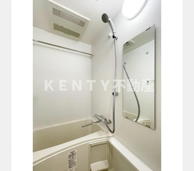 バス・シャワールーム　お風呂です