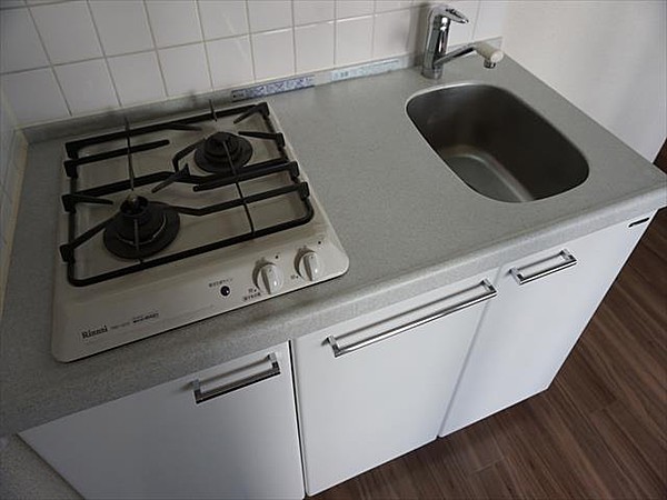 キッチン　※別部屋の参考写真です。