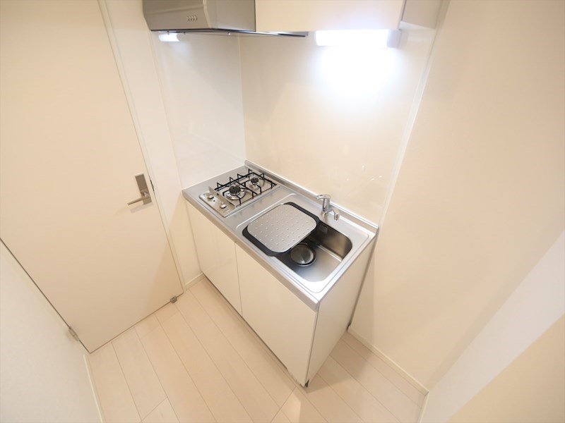 キッチン　システムキッチン（ガス2口コンロ付）