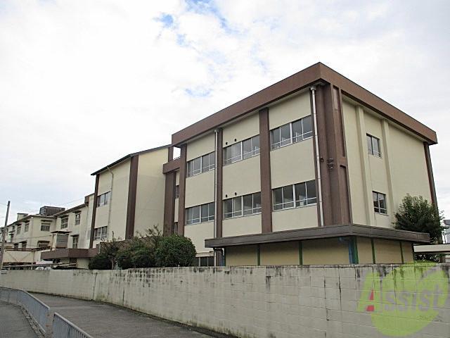 中学校　第四中学校（中学校）まで650m
