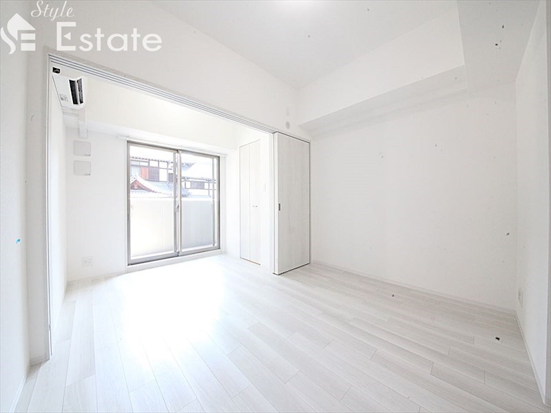 居室・リビング　内装