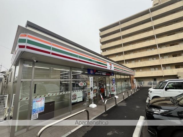 コンビニ　セブンイレブン高松花ノ宮１丁目店（コンビニ）まで115m