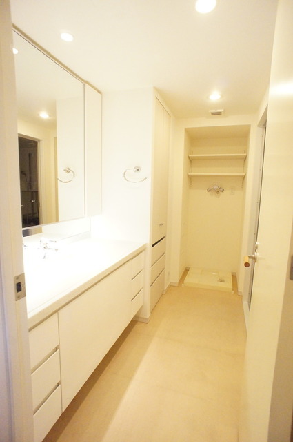 洗面設備　※前回募集時の写真です