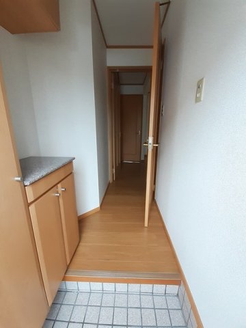 玄関　明るい玄関です