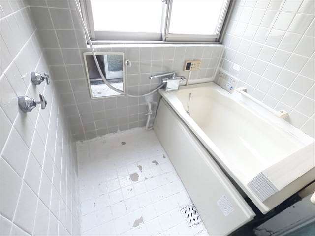 バス・シャワールーム　追い焚き