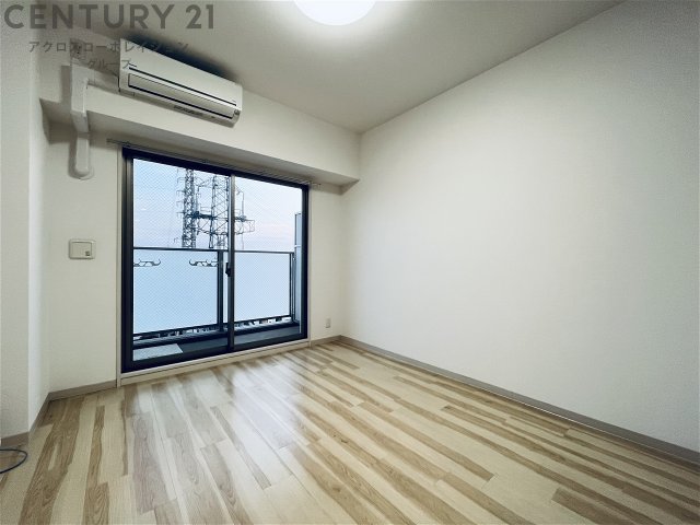 居室・リビング　エアコン設置済みです☆