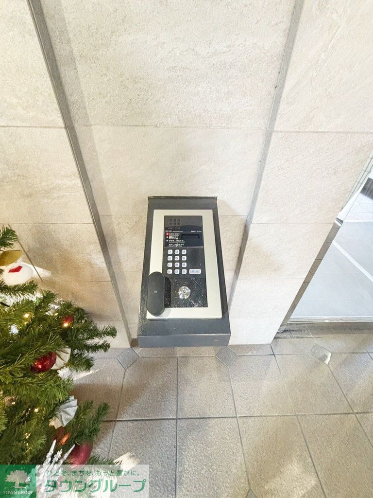 セキュリティ　エントランス