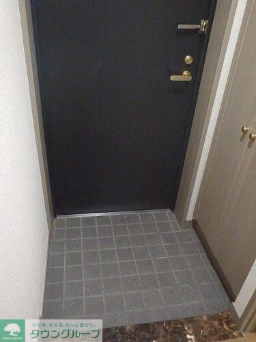 玄関　玄関　※前回募集時2018年5月の写真