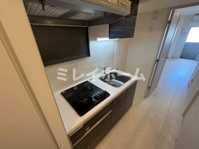 キッチン　同建物内別のお部屋の参考写真になります。