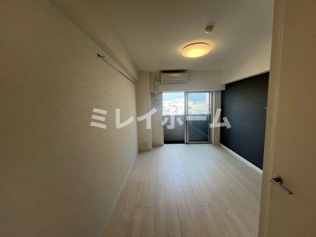 居室・リビング　同建物内別のお部屋の参考写真になります。