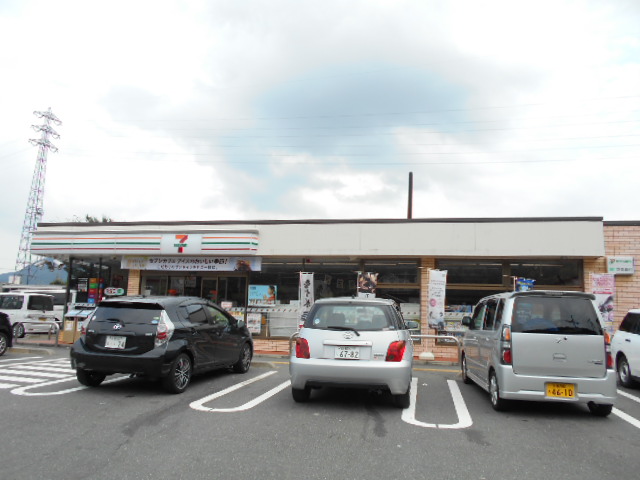 コンビニ　セブンイレブン 山科勧修寺店（コンビニ）まで297m