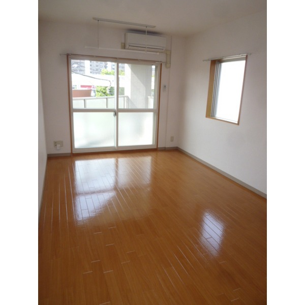 居室・リビング　同一タイプ※備品除く