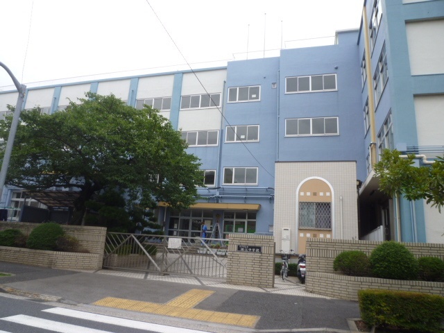 中学校　江戸川区立瑞江中学校（中学校）まで483m