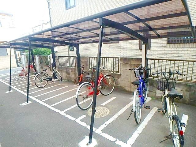 駐車場　駐輪場