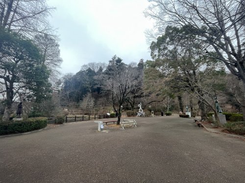 公園　片倉城跡公園（公園）まで691m