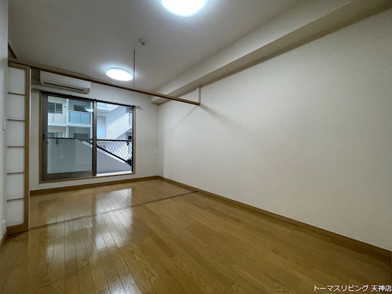 居室・リビング　※別号室参考写真