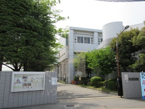 高校・高専　埼玉県立蕨高等学校（高校・高専）まで1037m