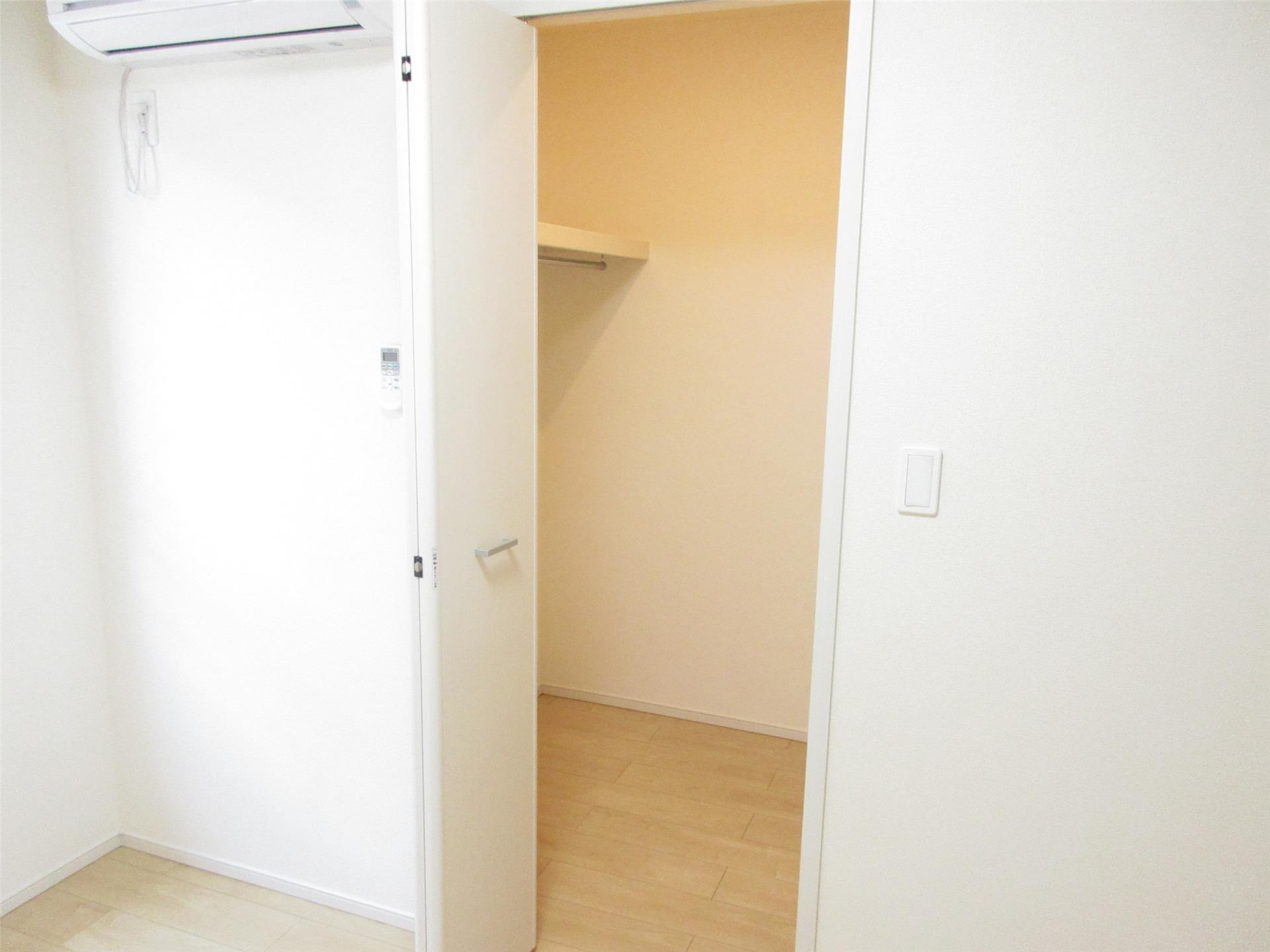 収納　別部屋写真