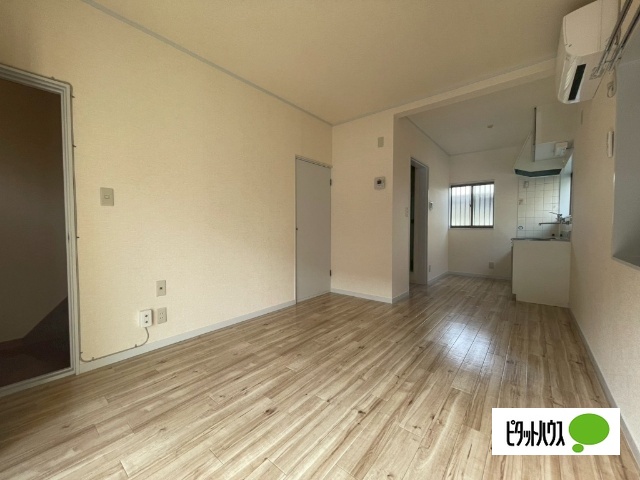 居室・リビング　同タイプ別物件