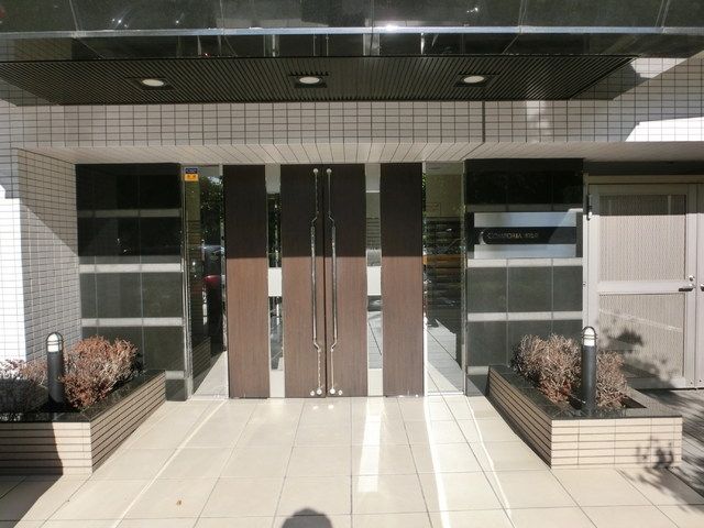 エントランス　NULL