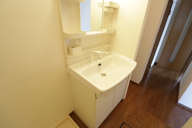 洗面設備　２０６・洗面所