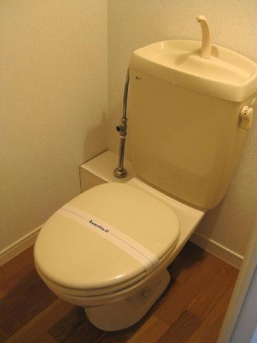 トイレ　一人暮らしにも嬉しいバス・トイレ別