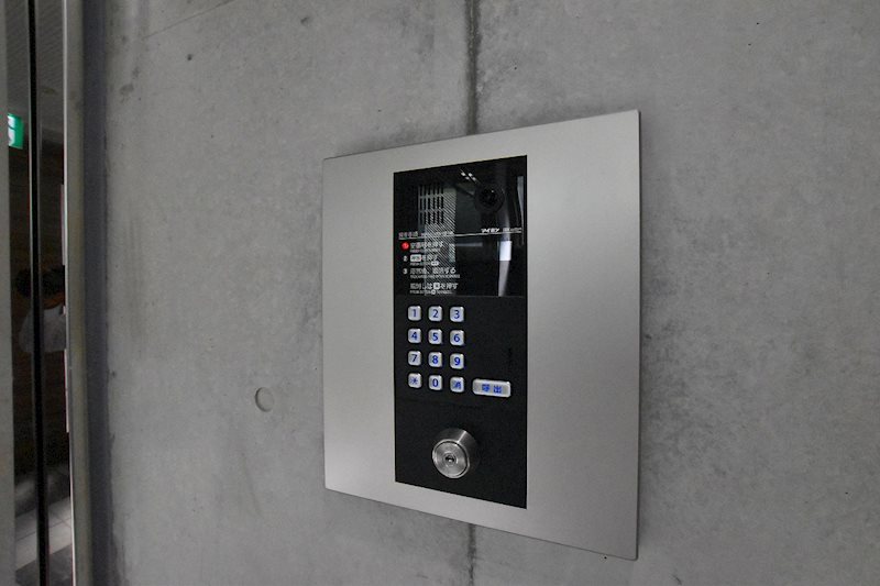 エントランス　オートロック