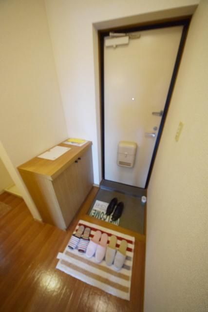 玄関　★ゆとりある玄関スペースです★