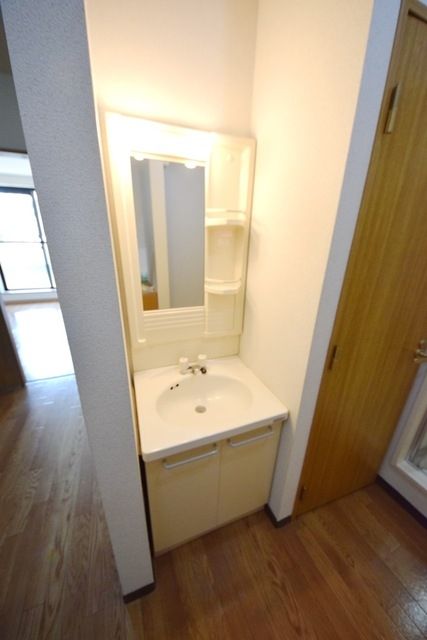 洗面設備　★女性が嬉しい独立洗面台★