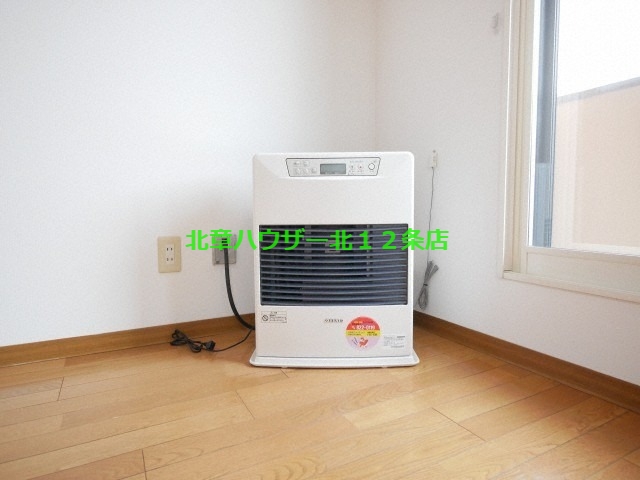 その他設備　灯油暖房