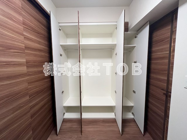 収納　洋室2.6帖収納