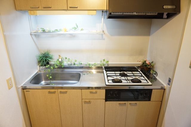 キッチン　3口グリル付き☆彡