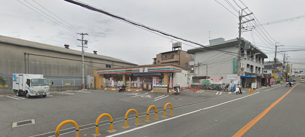 コンビニ　セブンイレブン藤井寺大井4丁目店（コンビニ）まで436m