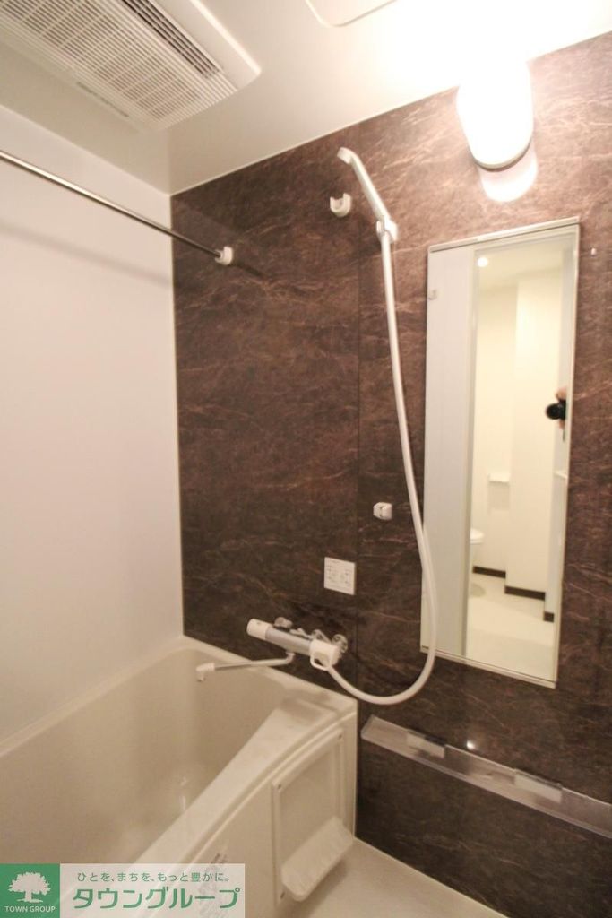 バス・シャワールーム　バス