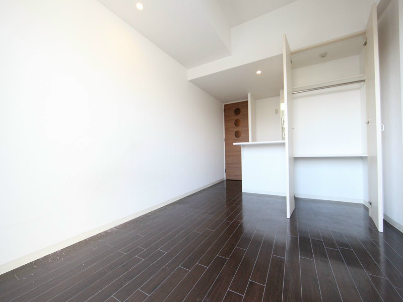 居室・リビング　洋室7帖　クローゼット付（収納充実してます）