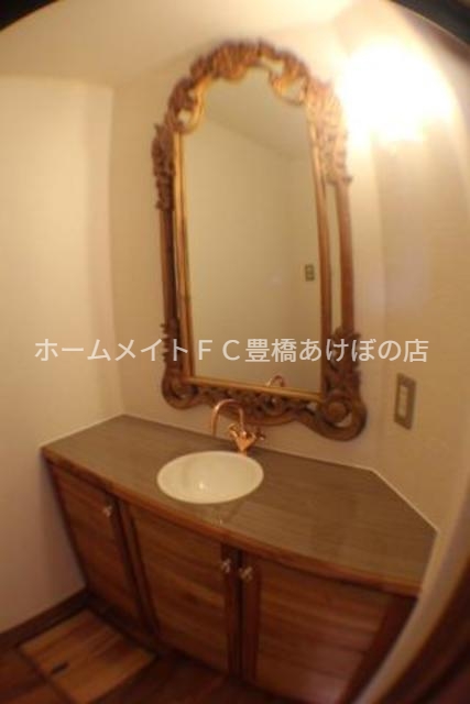 洗面設備　同型別部屋写真
