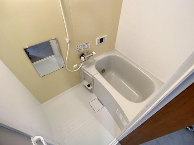 バス・シャワールーム　浴室