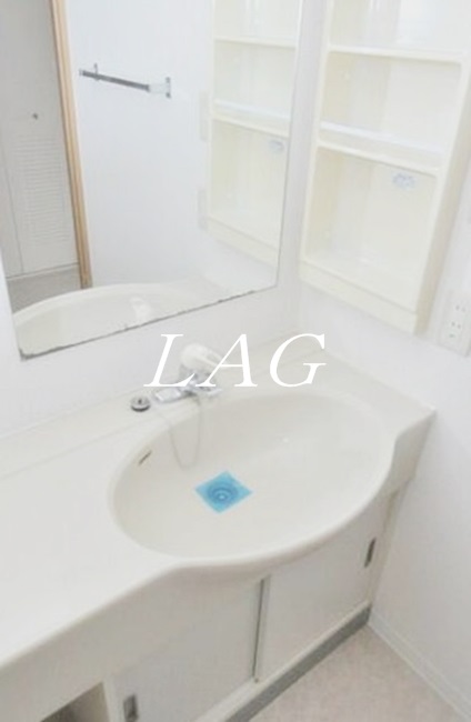 洗面設備　洗面台です。