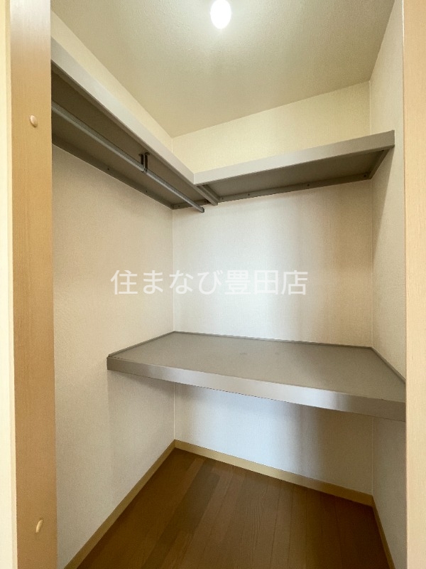 収納　別部屋写真