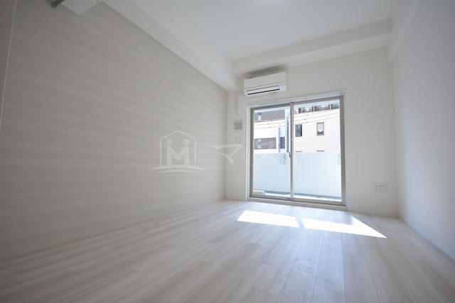 居室・リビング　※お部屋によりカラーリングが異なります。