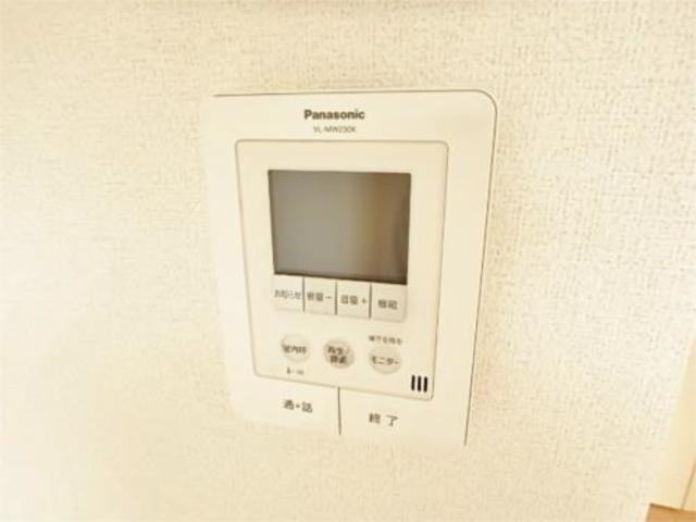 セキュリティ　モニター付きインターホン