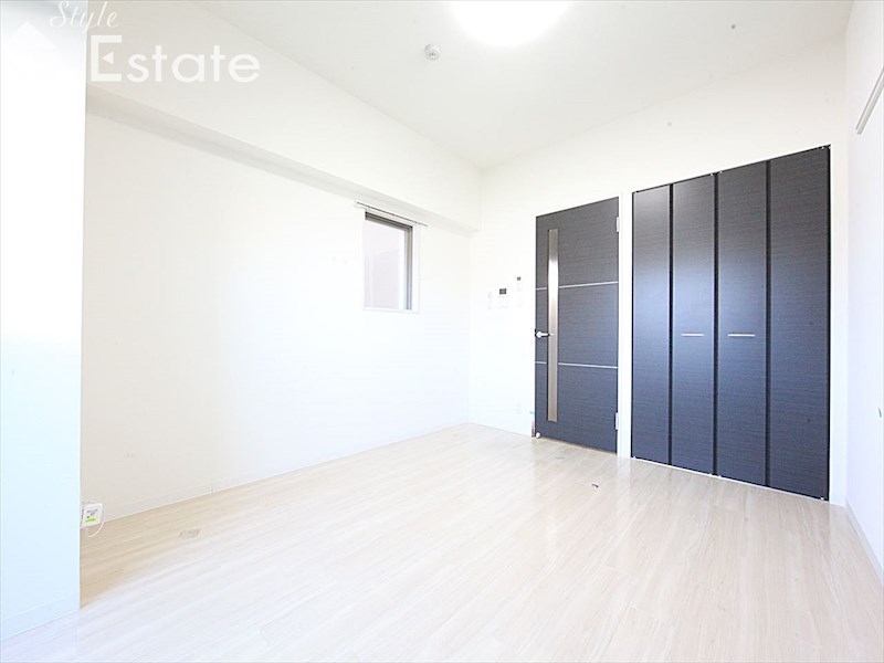 居室・リビング　内装