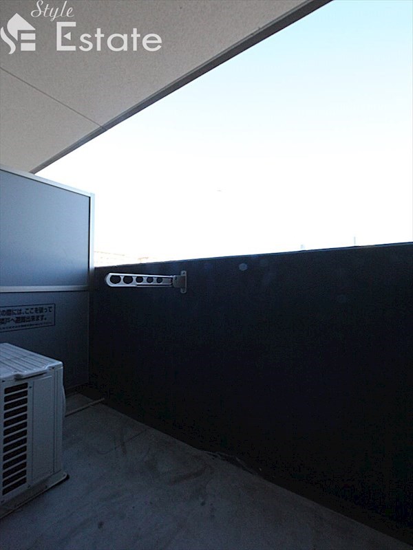 バルコニー　バルコニー