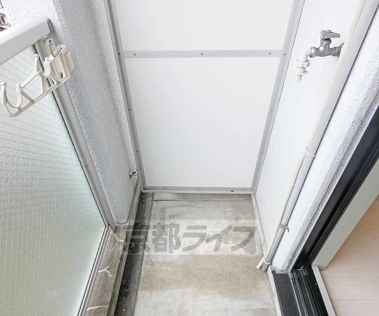 その他設備　室外洗濯機置き場です。