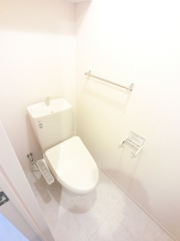 トイレ　図面と現状に相違がある場合には現状を優先