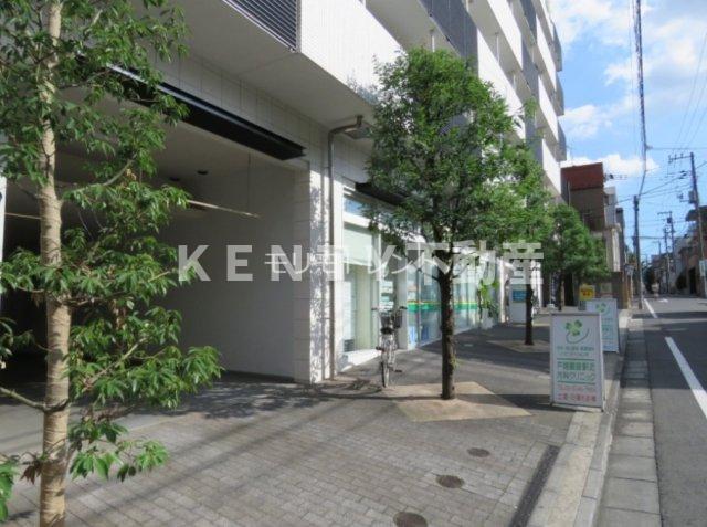 エントランス　建物の内部です